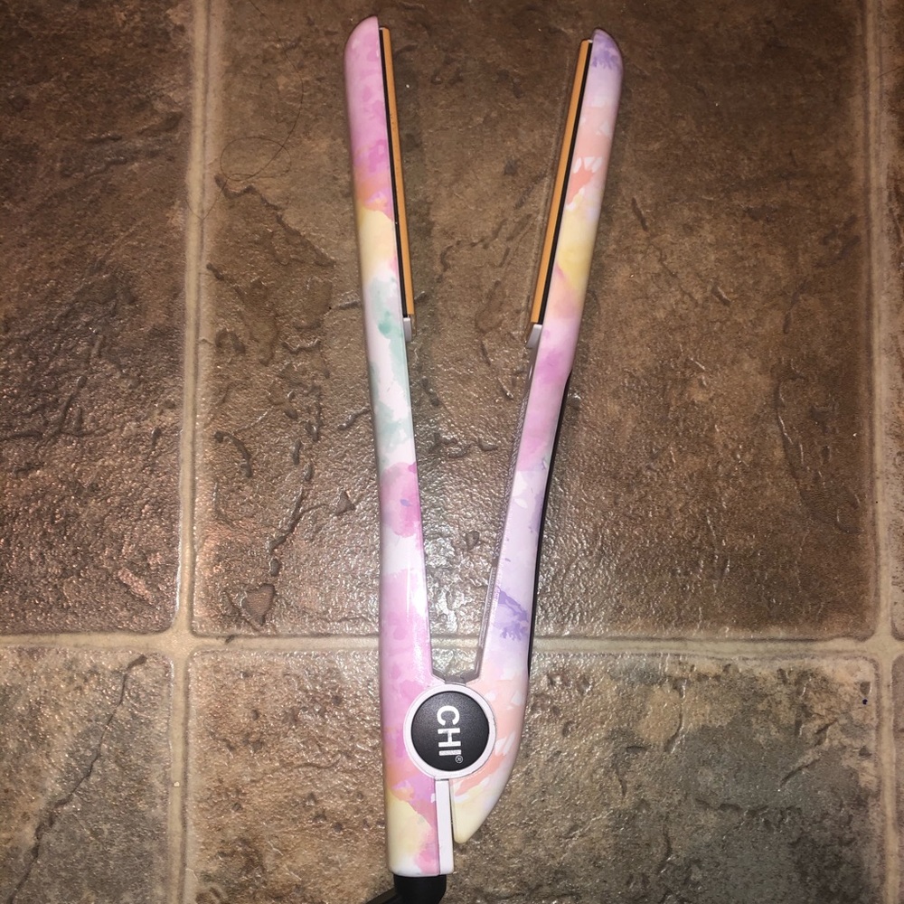 CHI straightening iron